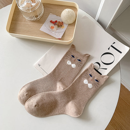 Lässige Socken mit Katzenmuster