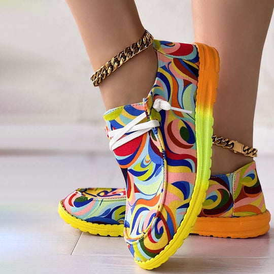 Lässige bunte Körbe