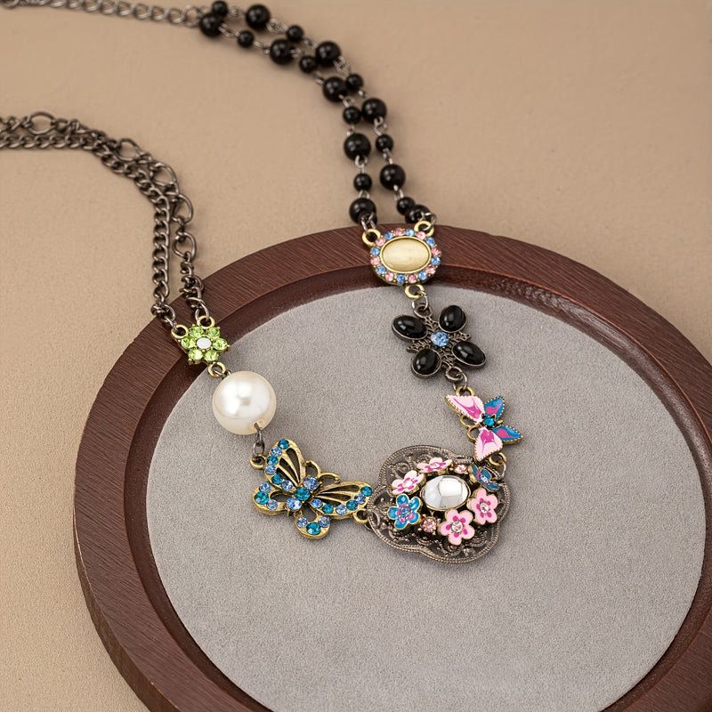 Ethnischer Vintage-Schmetterlingshalskette