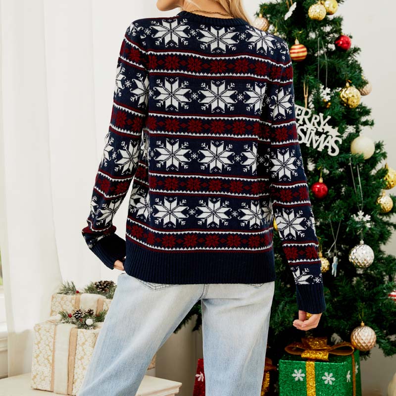 Lässiger Weihnachtsstrickpullover