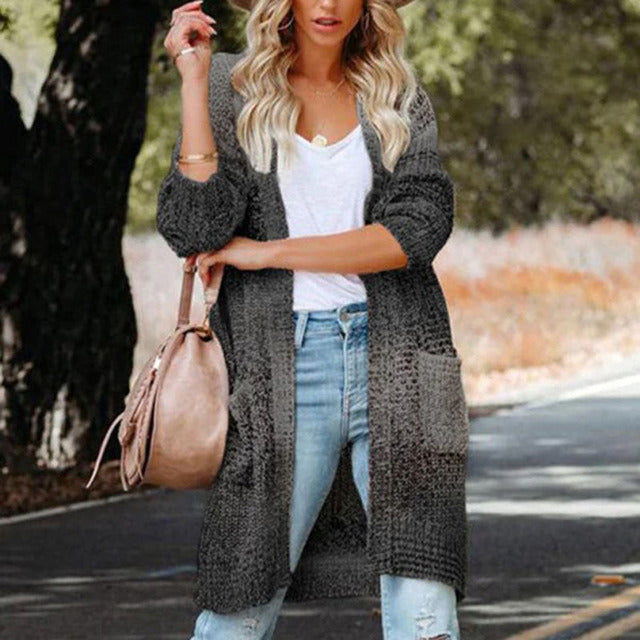 Lässiger gestalteter Batik-Strickcardigan