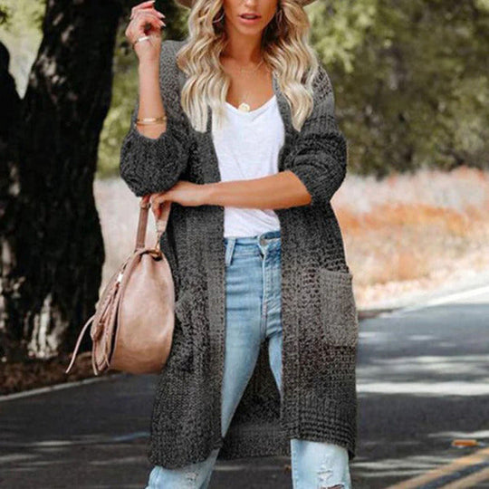 Lässiger gestalteter Batik-Strickcardigan