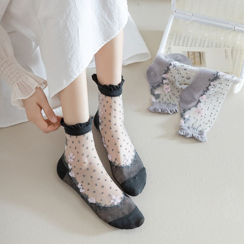 Atmungsaktive Blumenstrümpfe