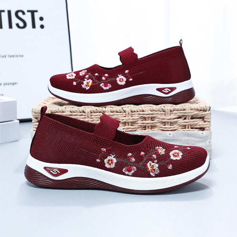 Atmungsaktive mit Blumen bestickte Schuhe