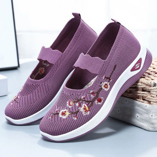 Atmungsaktive mit Blumen bestickte Schuhe