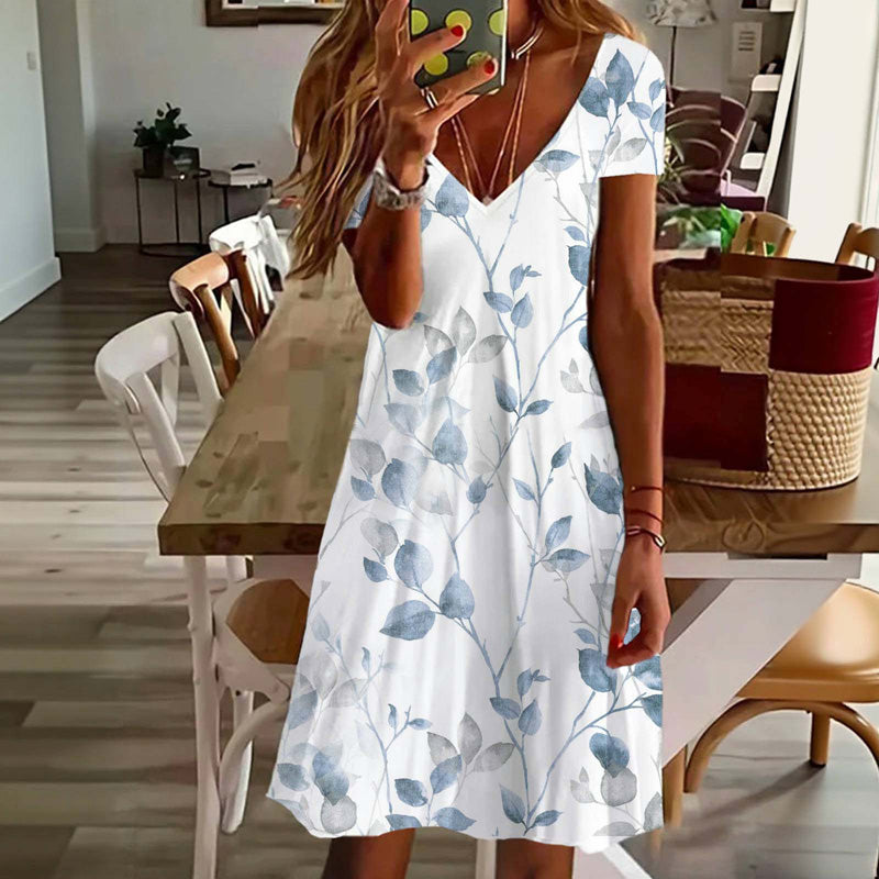 Lässiges Kleid mit Blättermuster