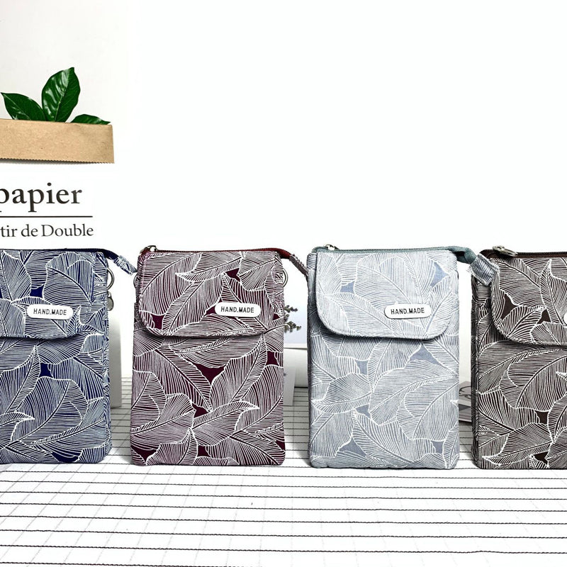 Tasche mit Vintage-Blättermotiv