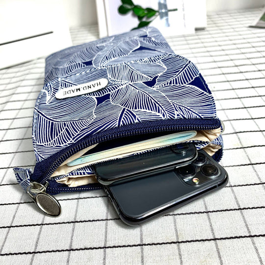 Tasche mit Vintage-Blättermotiv