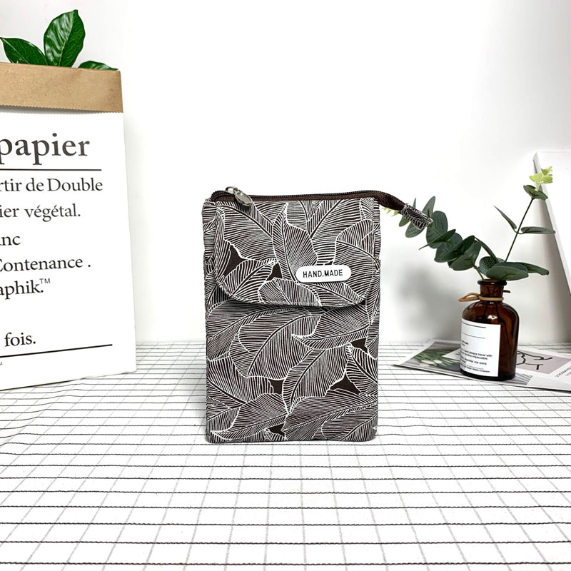 Tasche mit Vintage-Blättermotiv