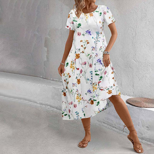 Lässiges Kleid mit Blumenmuster