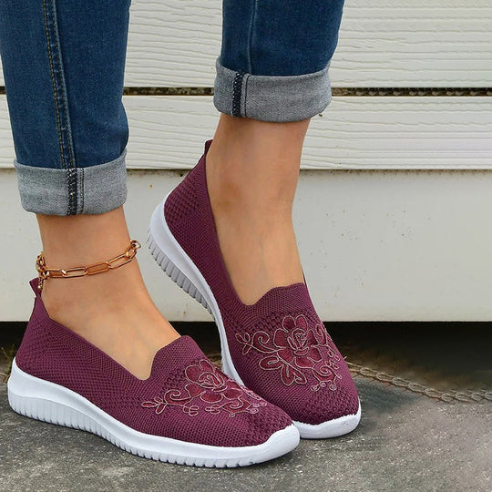 Atmungsaktive mit Blumen bestickte Schuhe
