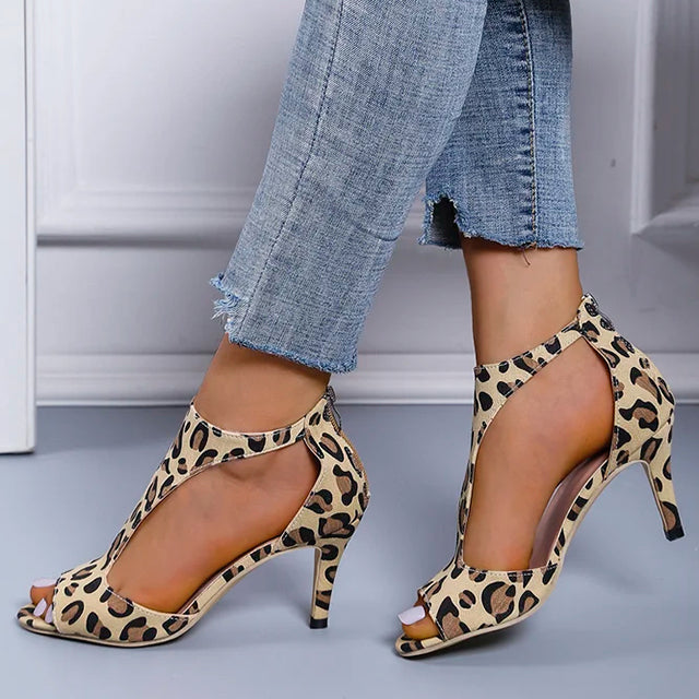 Bequeme offene Sandalen