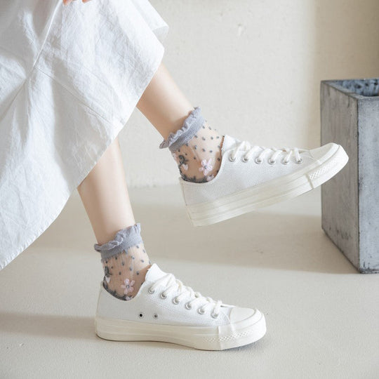 Atmungsaktive Blumenstrümpfe