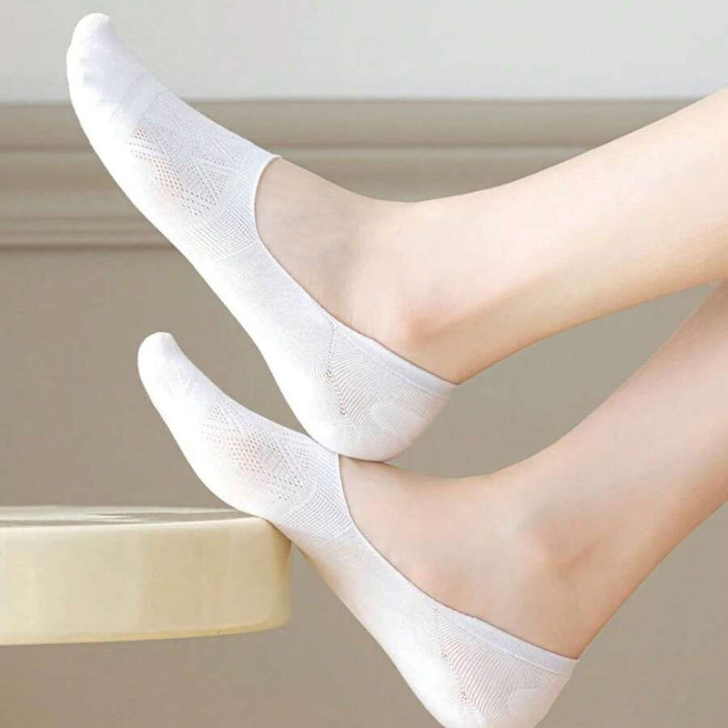 Einfarbige atmungsaktive Socken