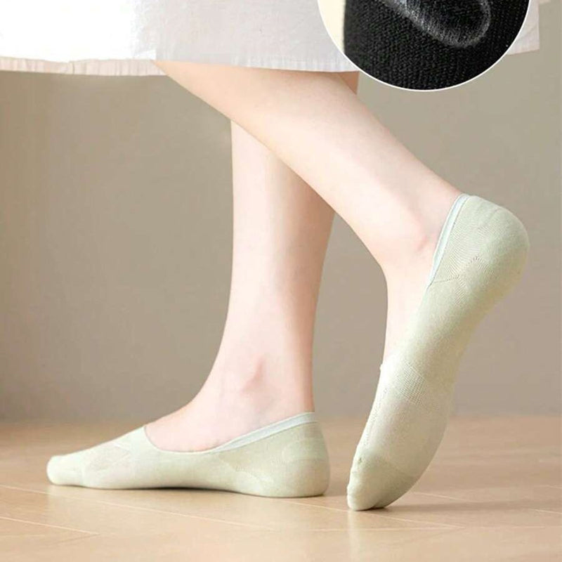 Einfarbige atmungsaktive Socken