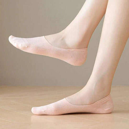 Einfarbige atmungsaktive Socken