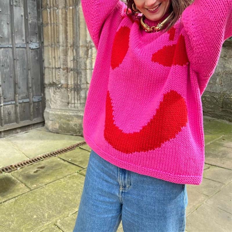 Lässiger Strickpulli mit Smiley-Motiv