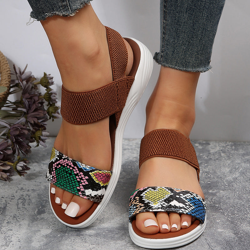 Lässige atmungsaktive Sandalen