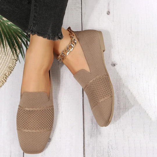 Atmungsaktive Sportschuhe in casualer Form