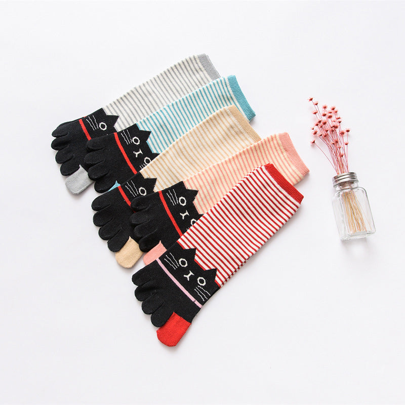 Fünf-Zehen-Socken mit tierischem Cartoon-Design