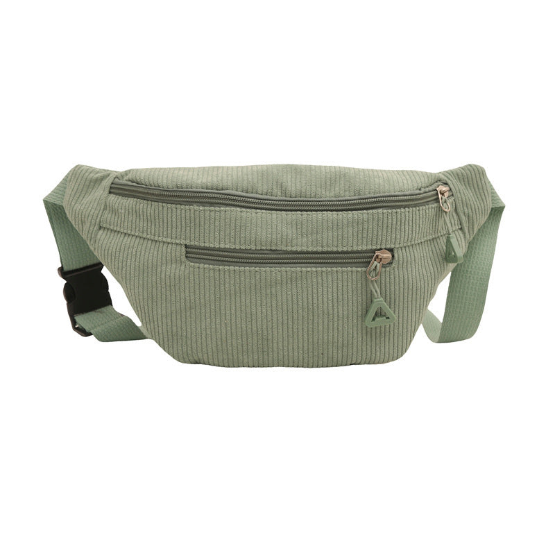 Entspannter farbenfroher Schultertasche