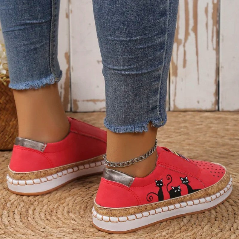 Sneaker mit Katzenmuster