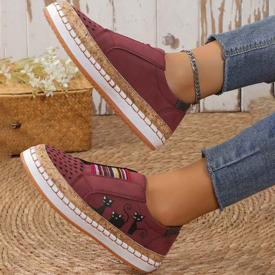 Sneaker mit Katzenmuster