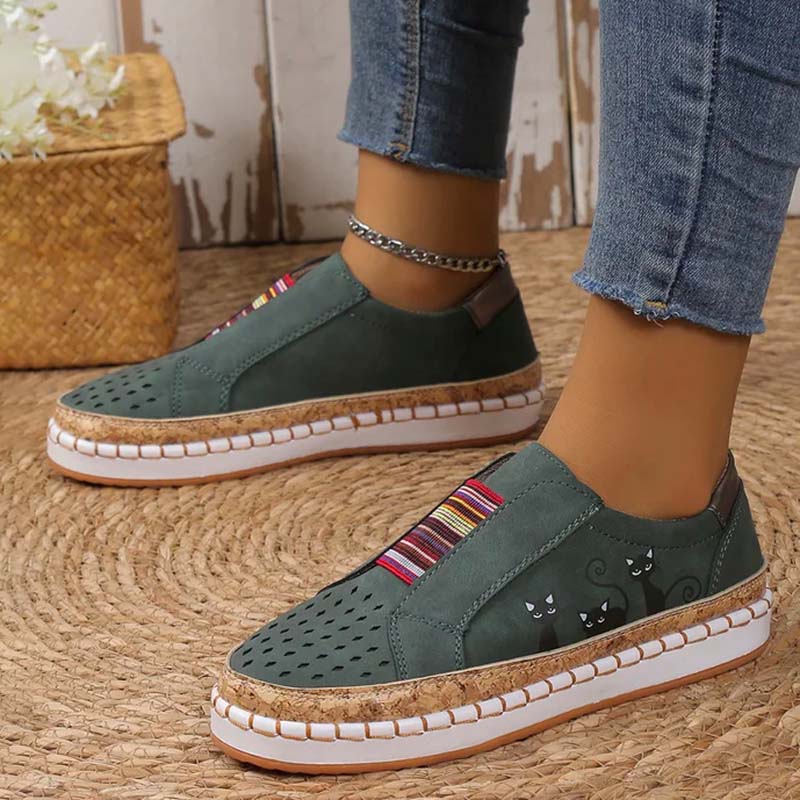 Sneaker mit Katzenmuster