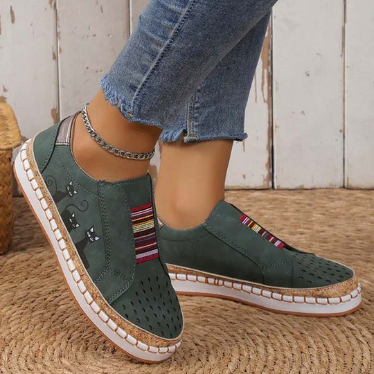 Sneaker mit Katzenmuster