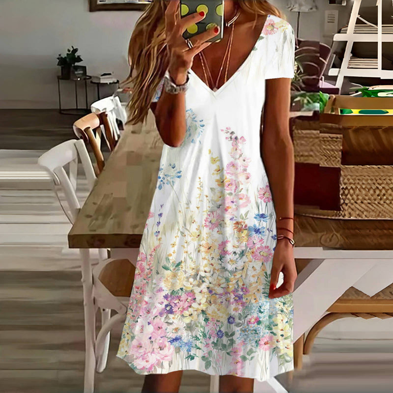 Lässiges Kleid mit Blumenmuster