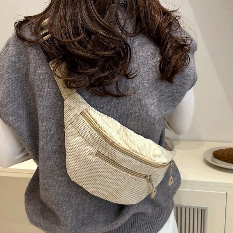 Entspannter farbenfroher Schultertasche