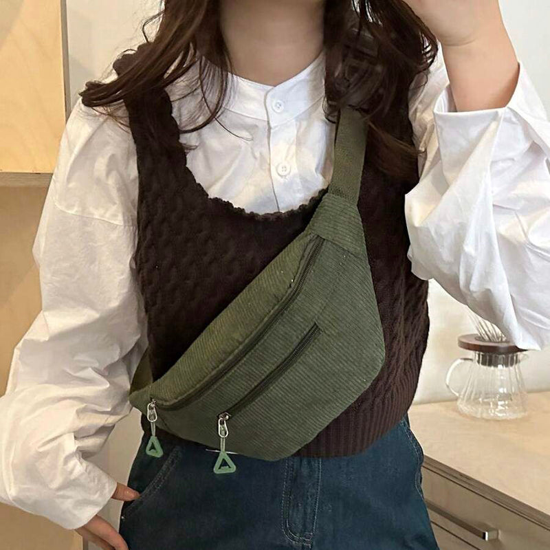 Entspannter farbenfroher Schultertasche