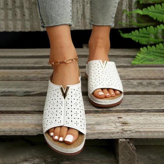 Bequeme Plateau-Pantoffeln