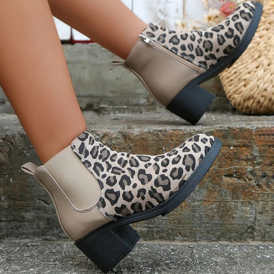 Vintage Leo-Print Stiefel