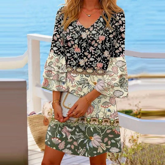 Blumiges Vintage-Kleid in Ample-Stil