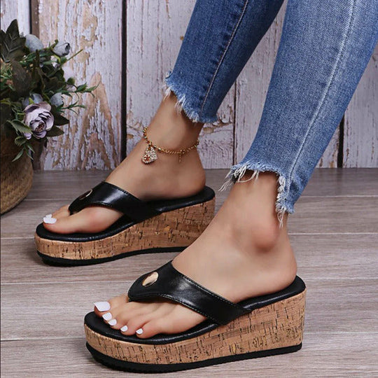 Bequeme Plateau-Pantoffeln