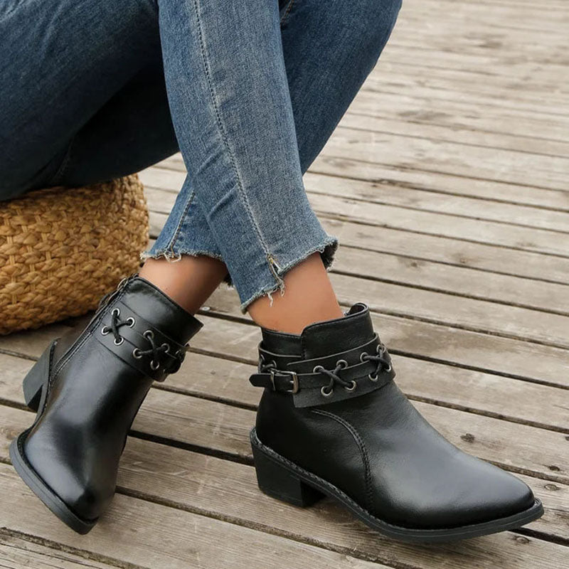 Vintage-Stiefel mit spitzer Spitze