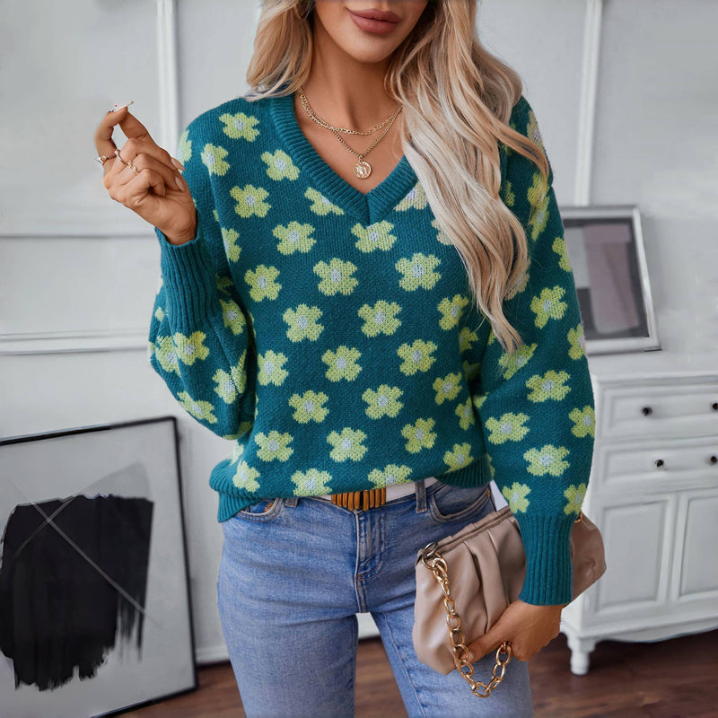 Lässiger Strickpulli mit Blumendessin