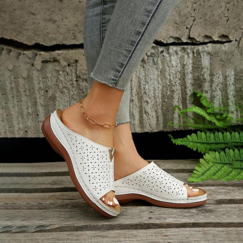 Bequeme Plateau-Pantoffeln