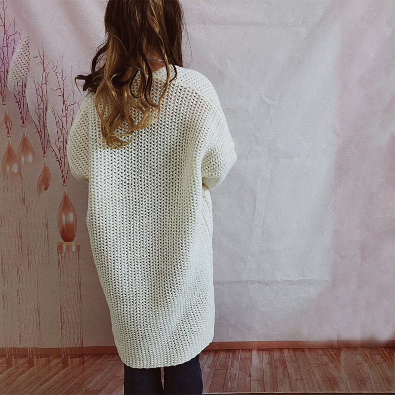 Lässiger einfarbiger gestrickter Cardigan