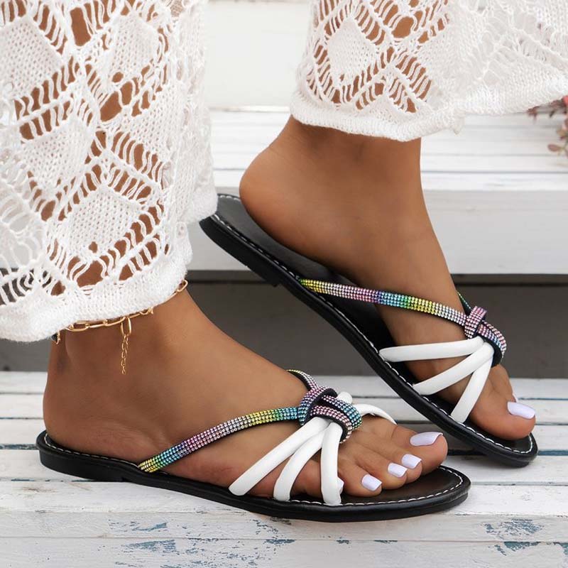 Bequeme Sandalen mit Strass