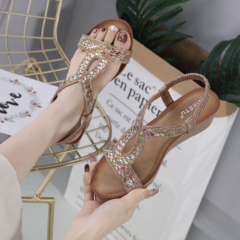 plateausandalen mit Strass verziert