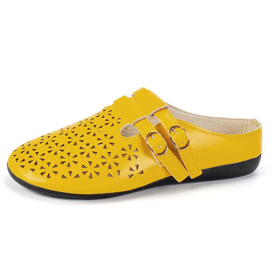 Bequeme flache Schuhe mit durchgehendem Absatz