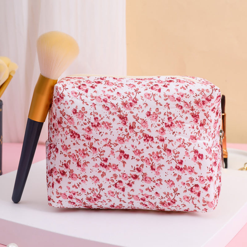 Make-up Tasche mit Blumenmuster
