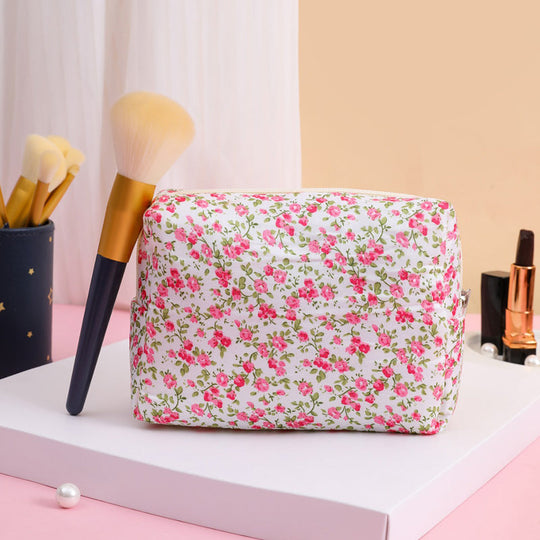 Make-up Tasche mit Blumenmuster