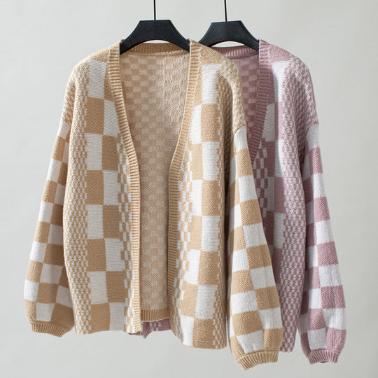 Lässiger gestrickter Cardigan mit Karomuster