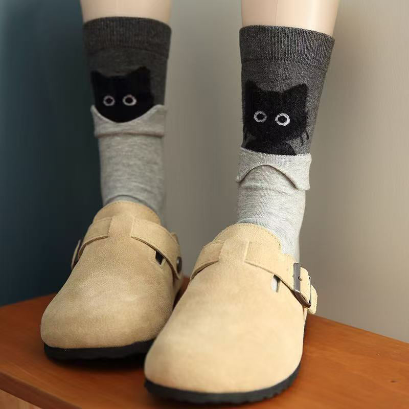 Kreative Katzenmuster-Socken