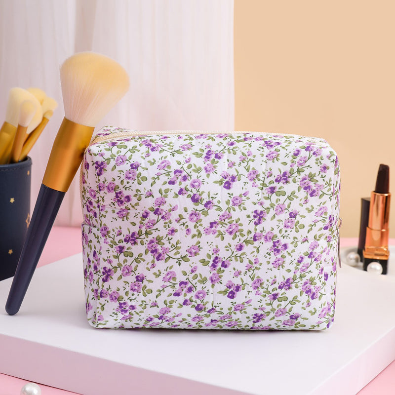 Make-up Tasche mit Blumenmuster