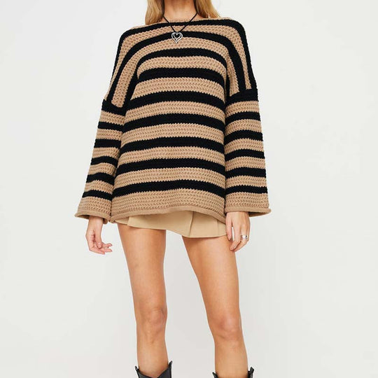 Lässiger gestreifter Strick-Pullover