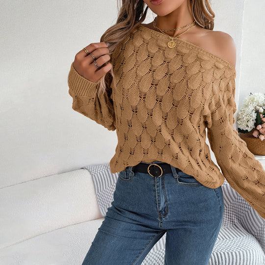 Freier gestrickter Pullover mit offenem Muster